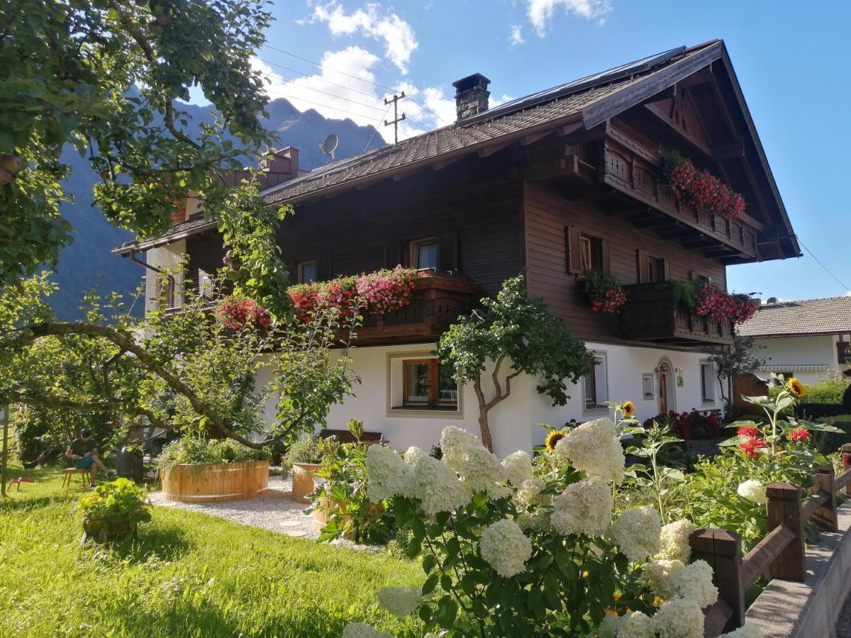 Haus Stefan Villa Langenfeld Exterior photo